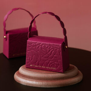 Custom Hot Stamping logo Small Luxury Party Invitation Favors Sweet Packaging Wedding Gift Candy Chocolate Box